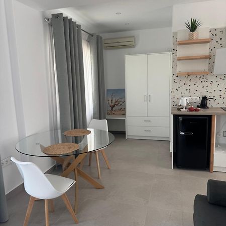 Podotas Group Hotel Kamáresz Kültér fotó