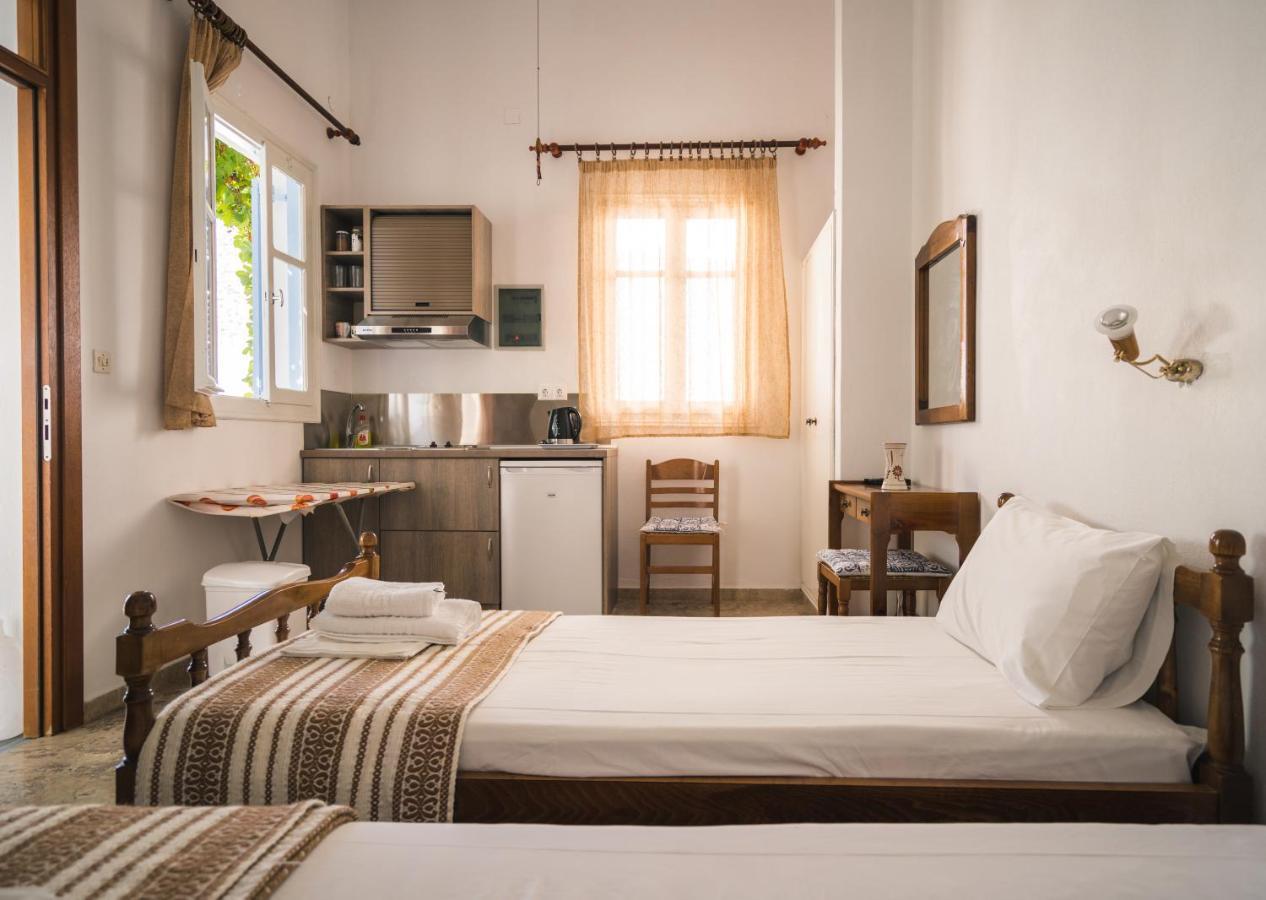 Podotas Group Hotel Kamáresz Kültér fotó