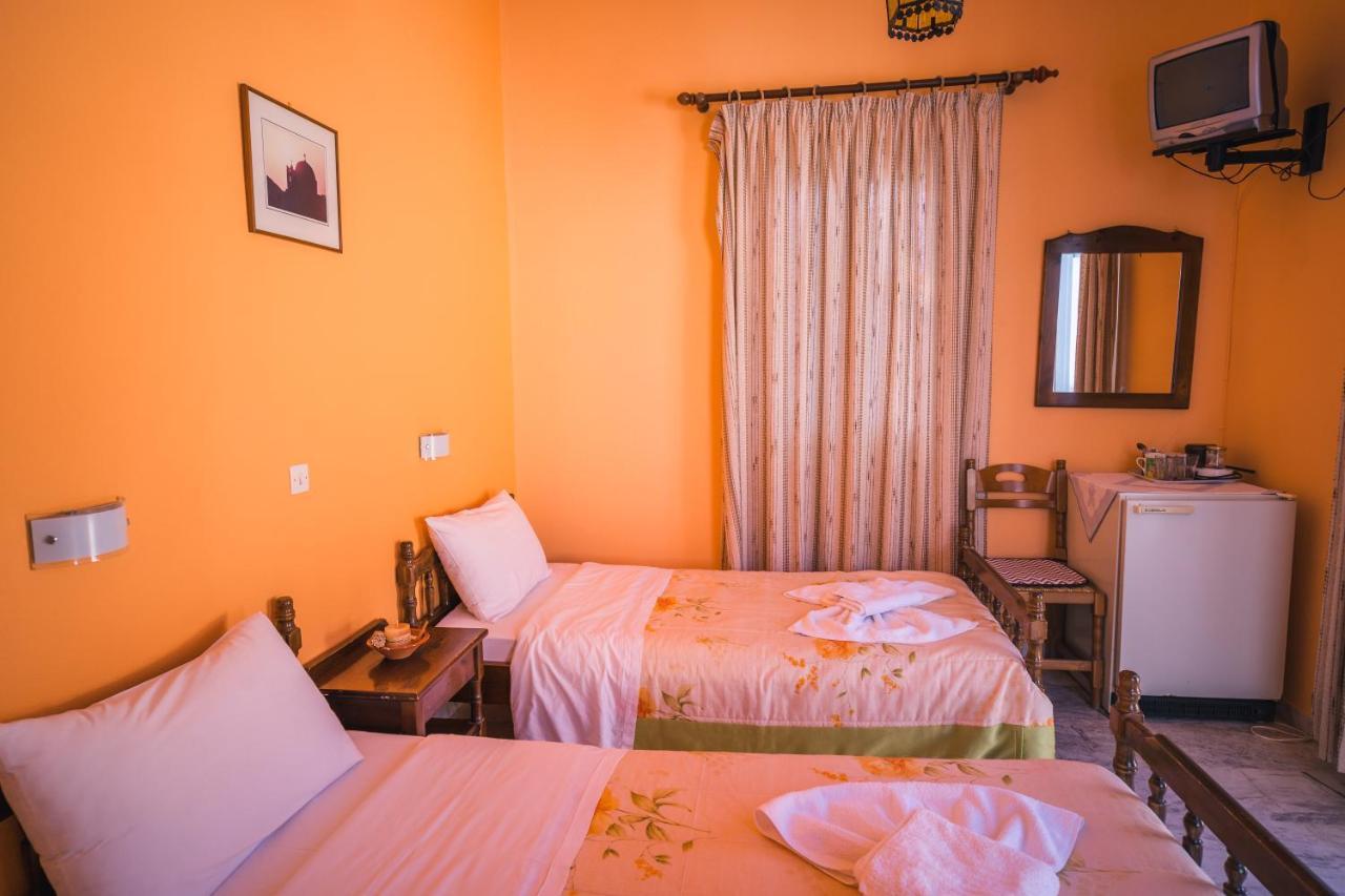 Podotas Group Hotel Kamáresz Kültér fotó